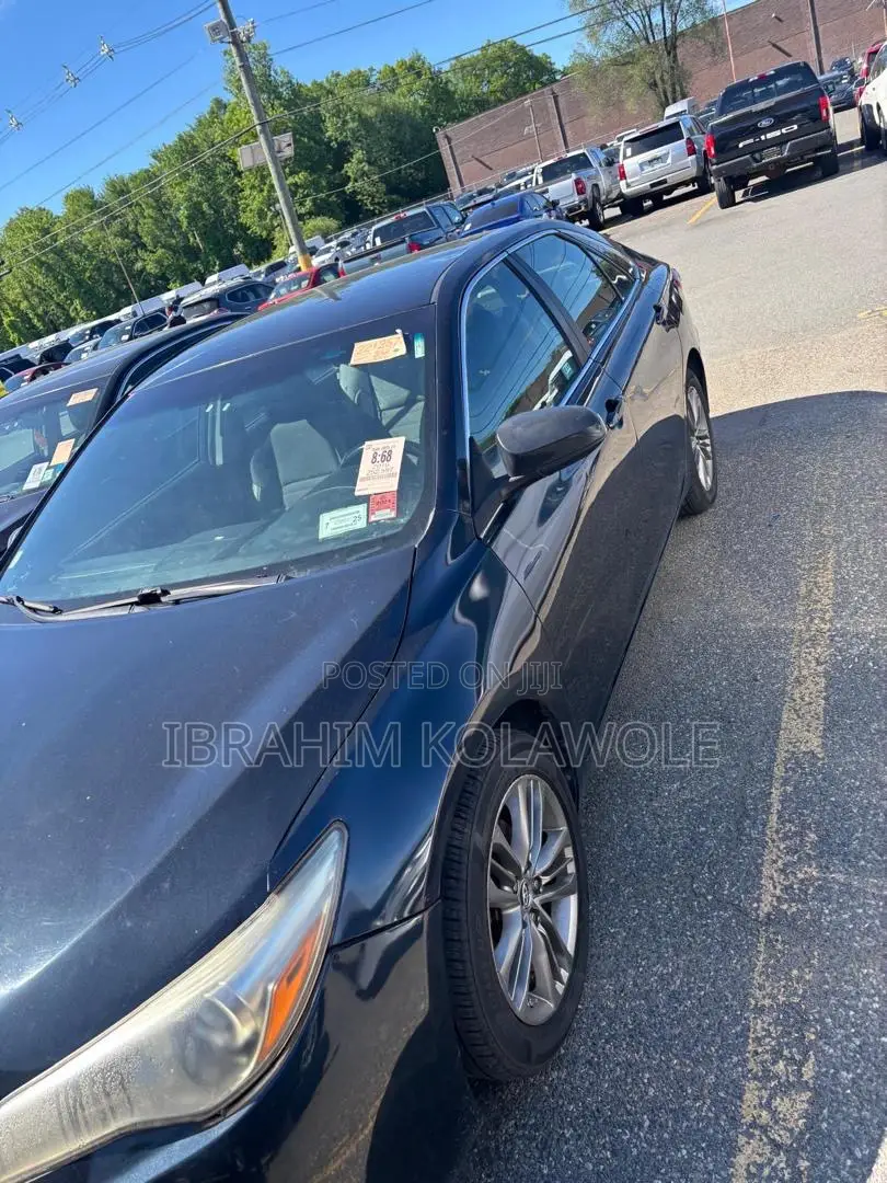 Toyota Camry SE 4dr Sedan (2.5L 4cyl 6A) 2016 Black
