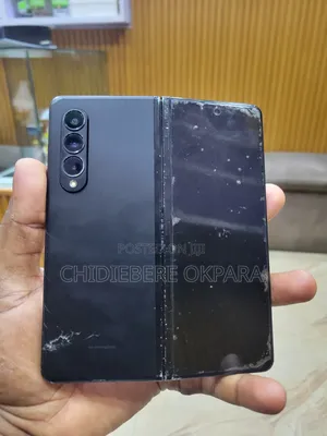 Samsung Galaxy Z Fold 3 256 GB Black