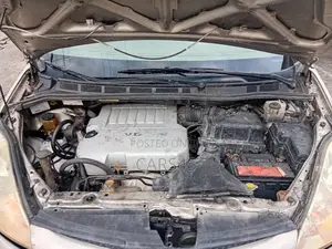 Toyota Sienna 2008 Gold