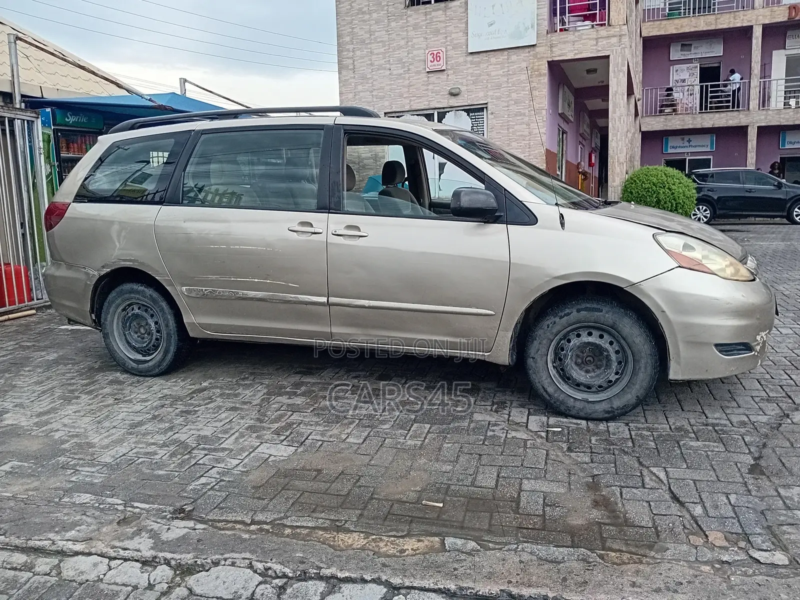Toyota Sienna 2008 Gold