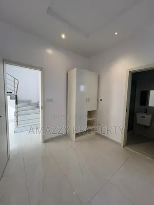 4bdrm Duplex in Ikate for rent