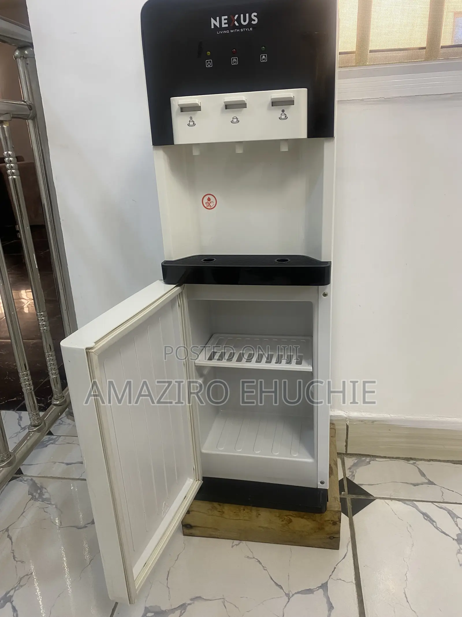 Water Dispenser