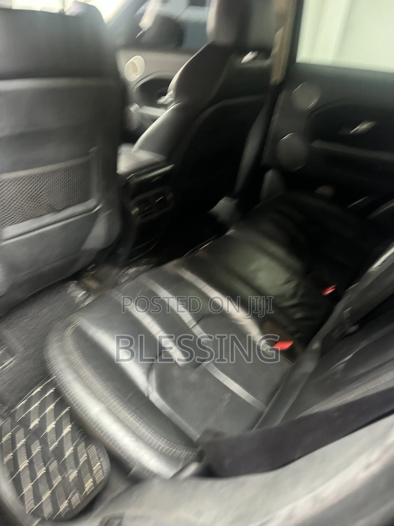 Land Rover Range Rover Vogue 2012 Black