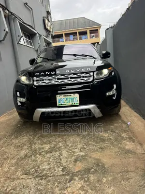 Land Rover Range Rover Vogue 2012 Black