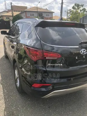 Hyundai Santa Fe 2017 Black