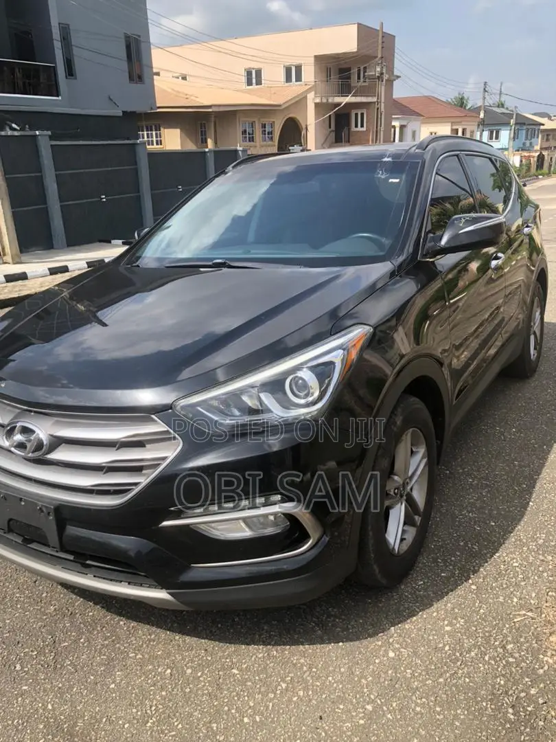 Hyundai Santa Fe 2017 Black