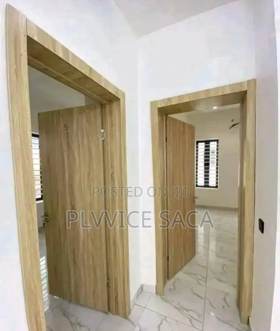 HDF Door With