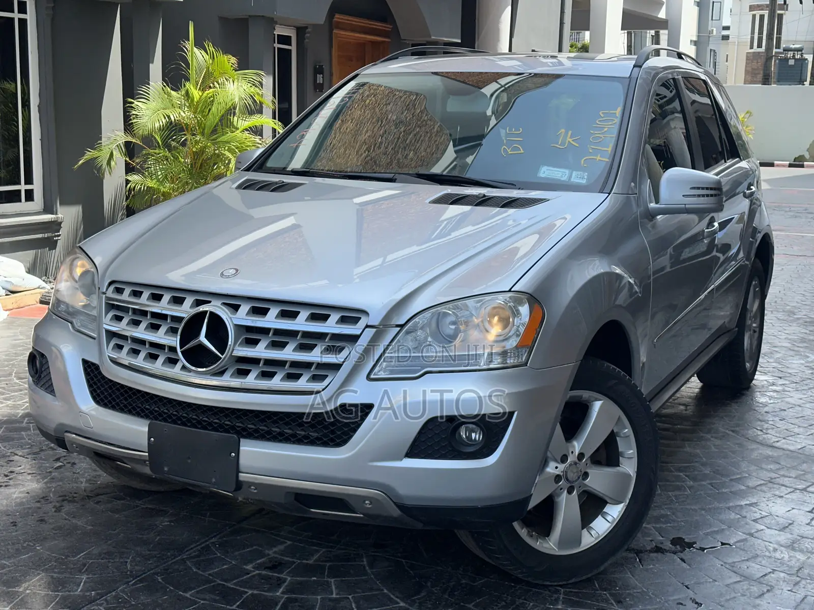 Mercedes-Benz M Class 2011 Silver