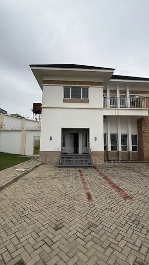 5bdrm Duplex in Maitama for rent