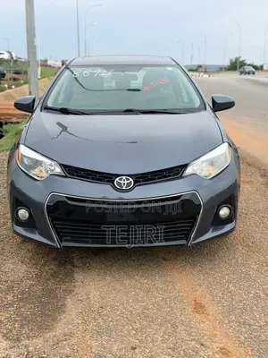 Toyota Corolla LE 4dr Sedan (1.8L 4cyl CVT) 2014 Gray