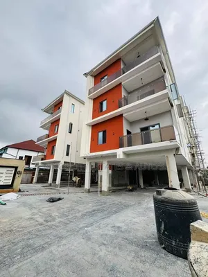 Furnished 4bdrm Apartment in Gra for sale