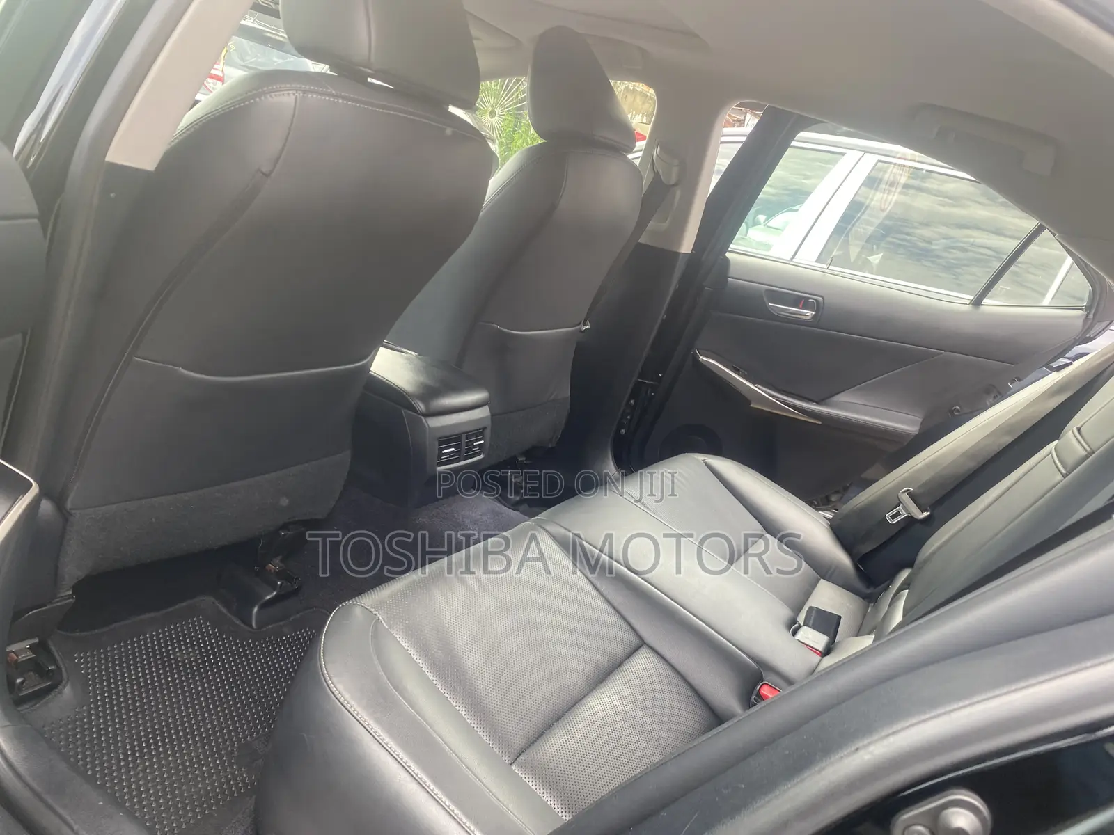 Lexus IS 2015 Black