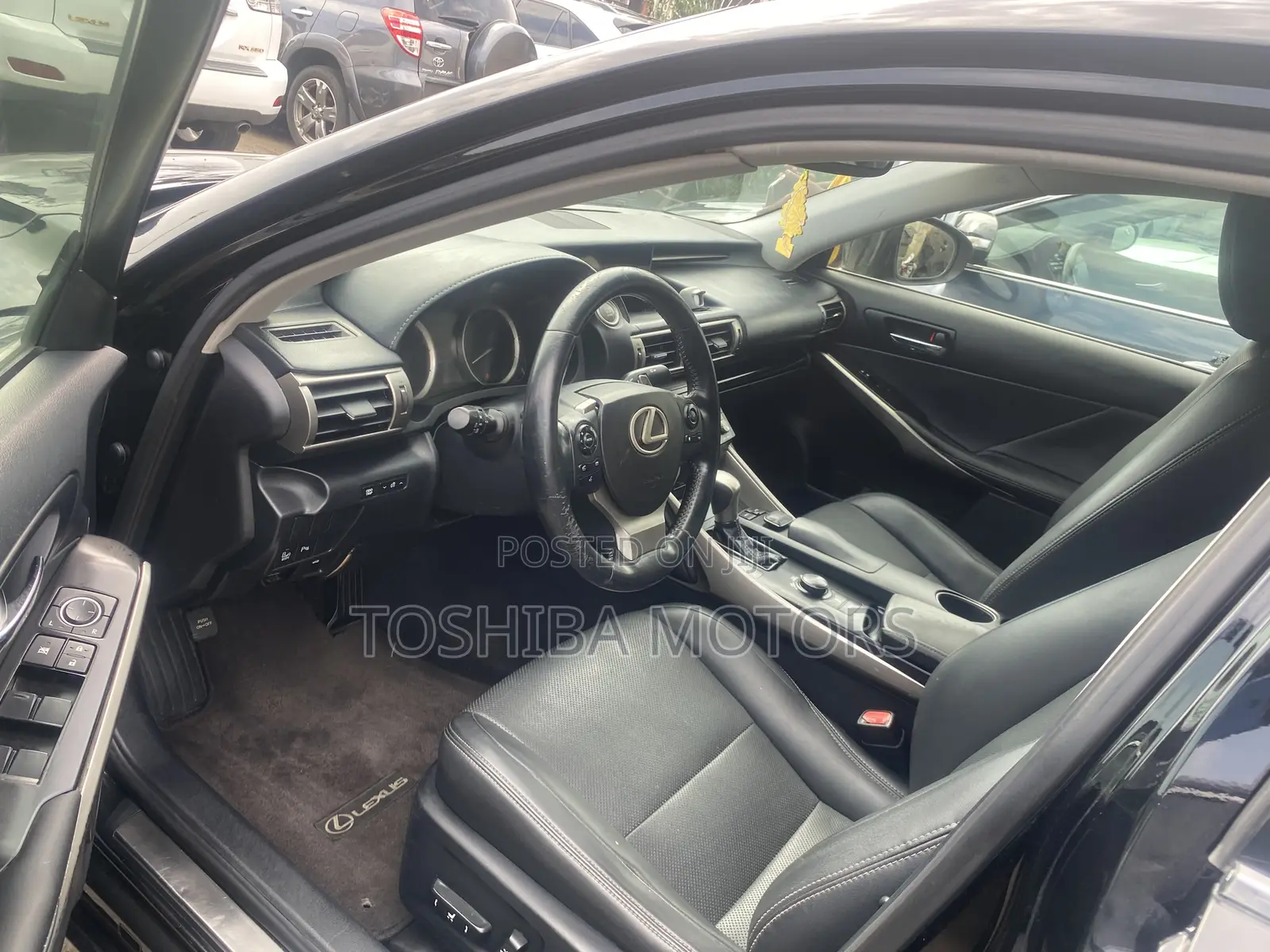 Lexus IS 2015 Black
