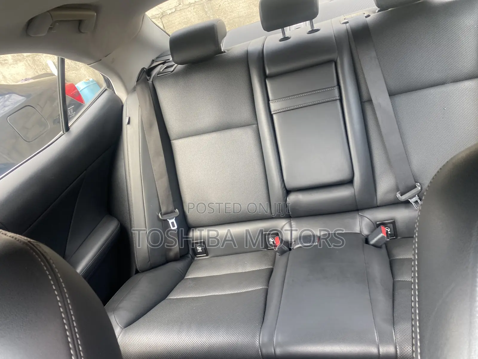 Lexus IS 2015 Black