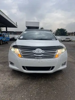 Toyota Venza V6 AWD 2010 White