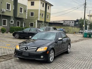 Mercedes-Benz C300 2008 Black