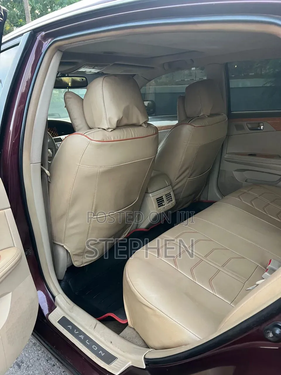 Toyota Avalon 2005 Red