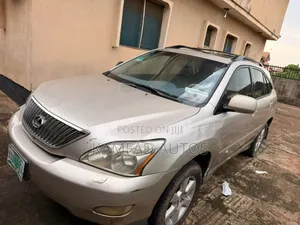 Lexus RX 330 2005 Gold