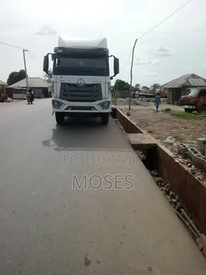 Major Distributor of Dangote and Bua Cement
