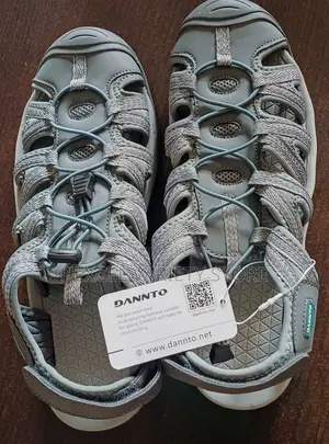 Dannto Hiking Shoes