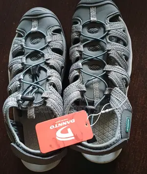 Dannto Hiking Shoes