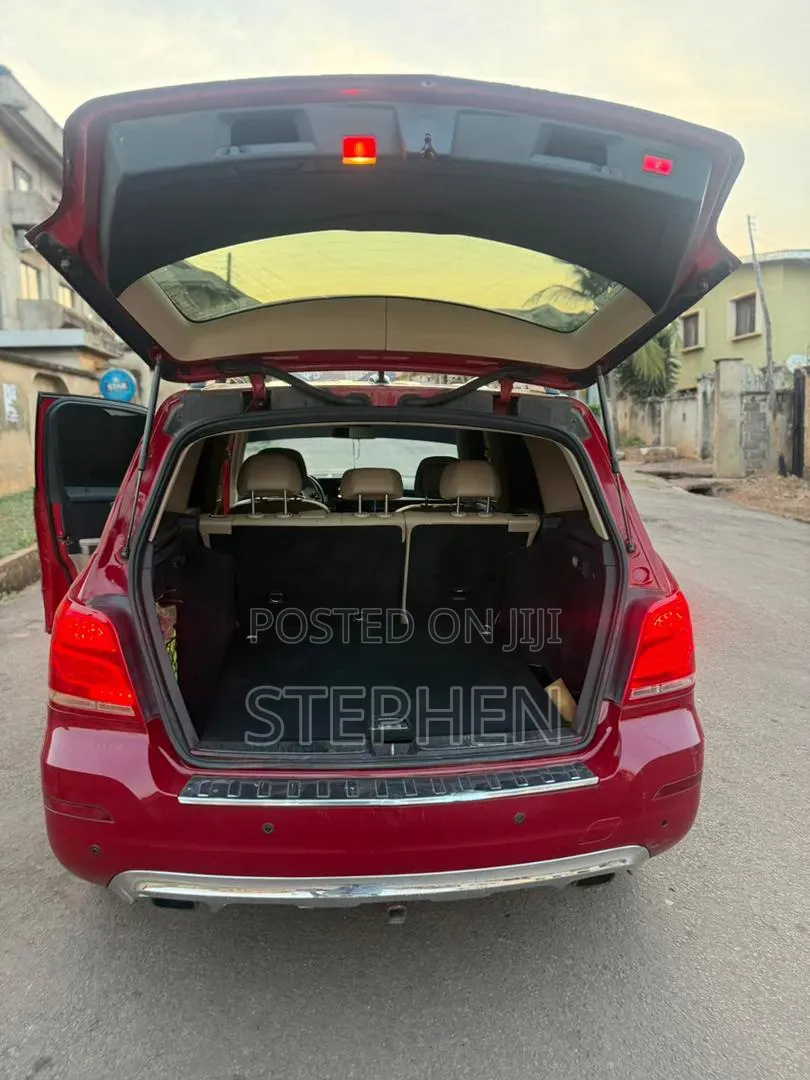 Mercedes-Benz GLK-Class 2015 Red