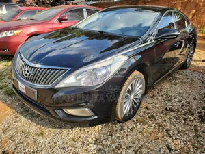 Hyundai Grandeur 2013 Black