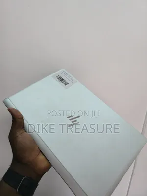 New Laptop HP EliteBook 845 G7 8GB AMD Ryzen 5 SSD 256GB