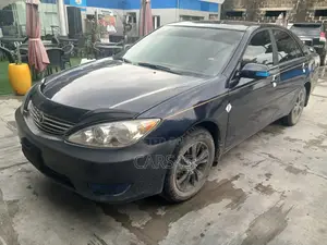Toyota Camry 2005 Blue