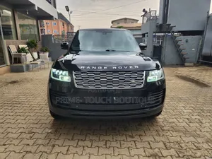 Land Rover Range Rover Vogue 2014 Black