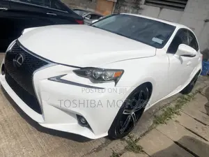 Lexus IS 250 4WD 2015 White
