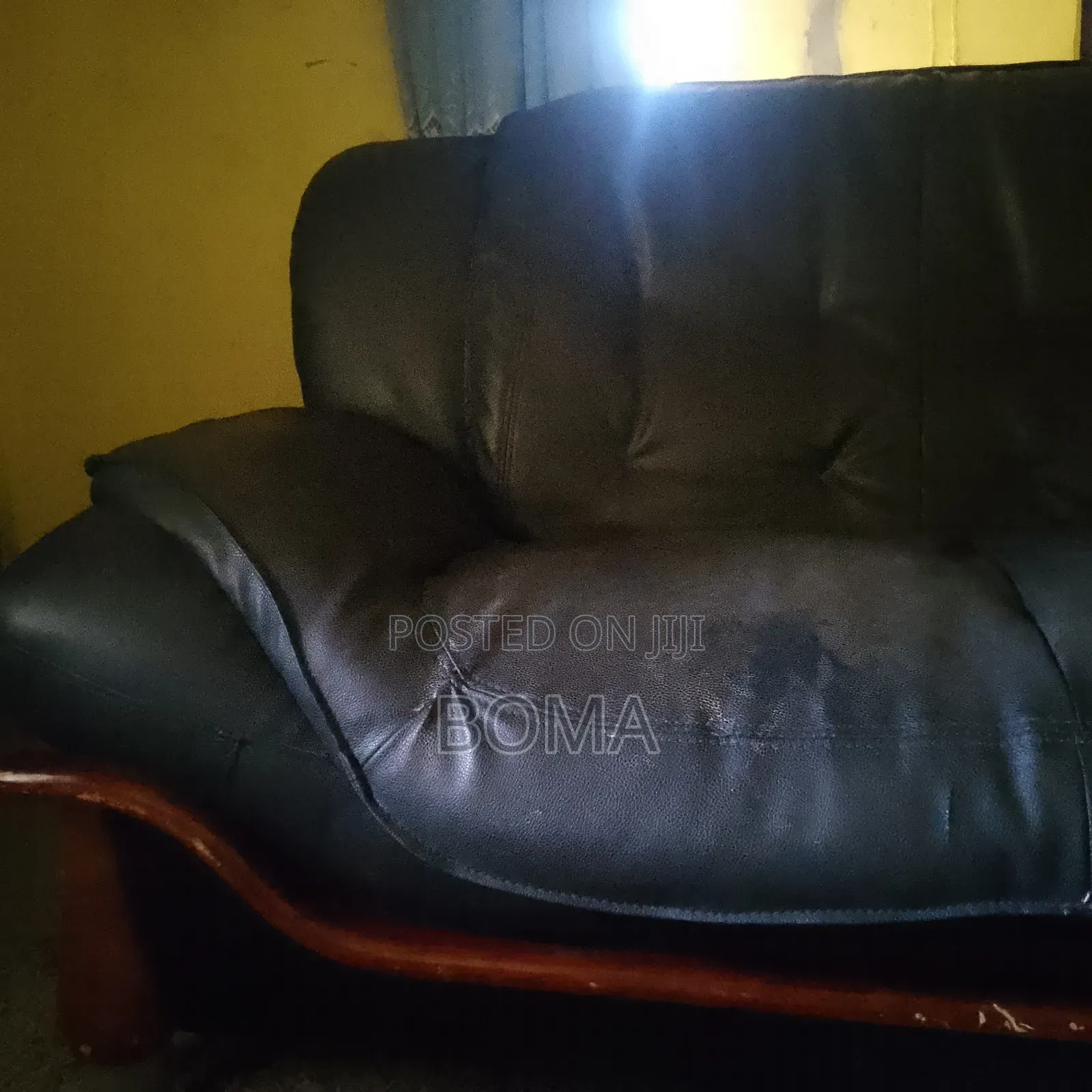 Furnitures