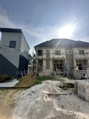3bdrm Duplex in Capital City, Rukpokwu for sale