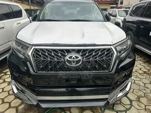 Toyota Land Cruiser Prado 2.8 2022 Black