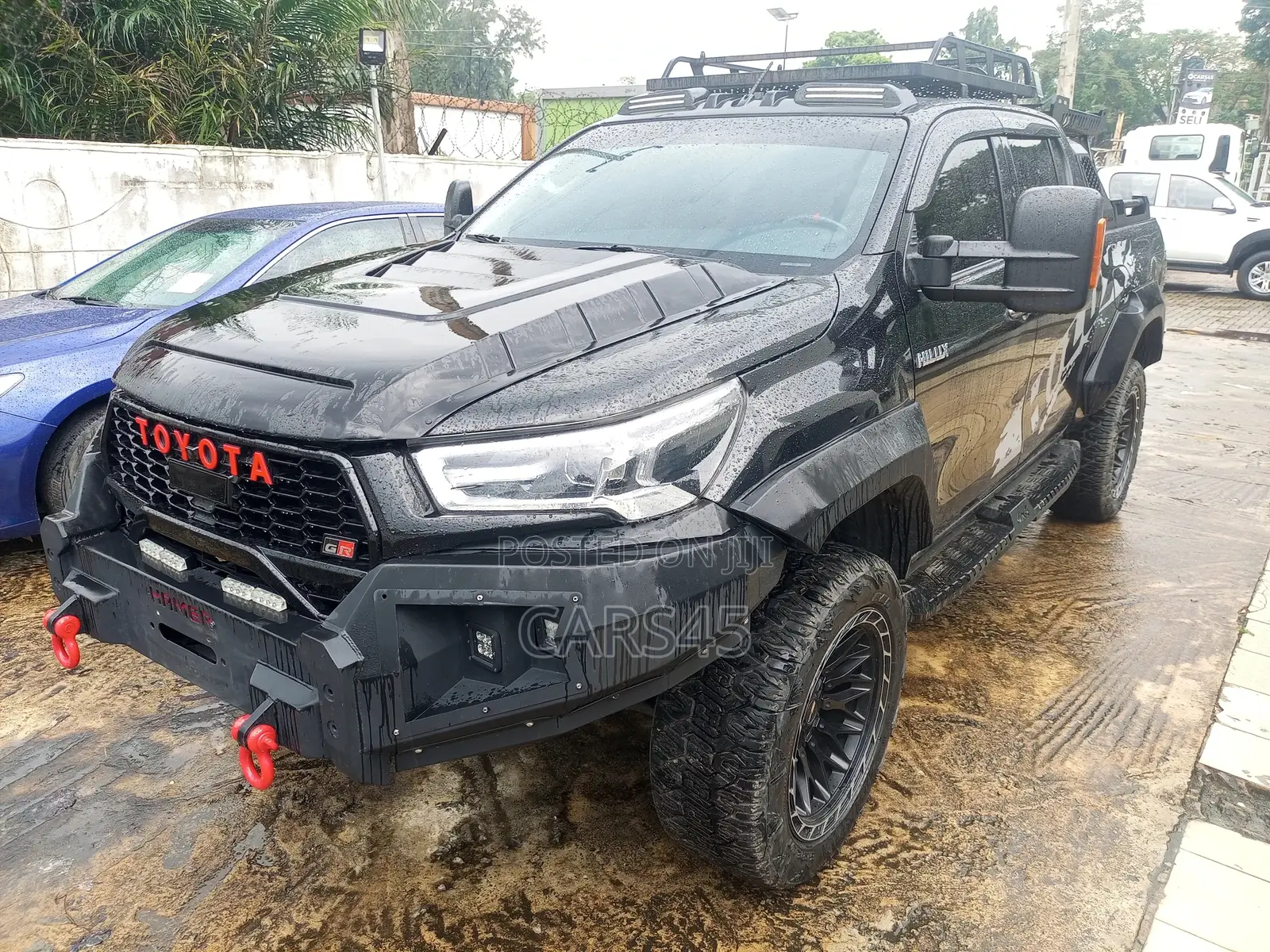Toyota Hilux 2021 Black