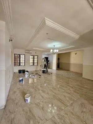 3bdrm Block of Flats in Guzape District for rent
