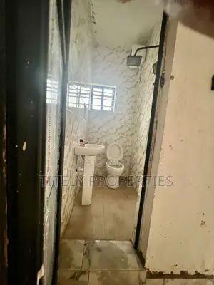 Studio Apartment in Bariga / Shomolu for rent