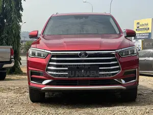 BYD Song Plus 1.5 CVT Hybrid AWD 2020 Red