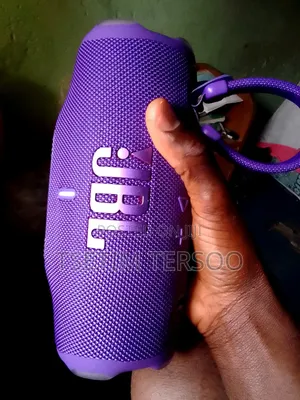 JBL Charge 6