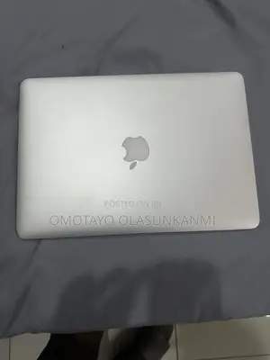 Laptop Apple MacBook Air 2015 4GB Intel Core i5 SSD 256GB