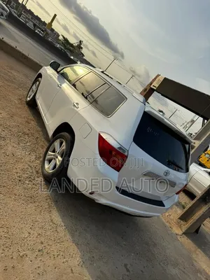 Toyota Highlander 2010 White