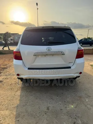 Toyota Highlander 2010 White