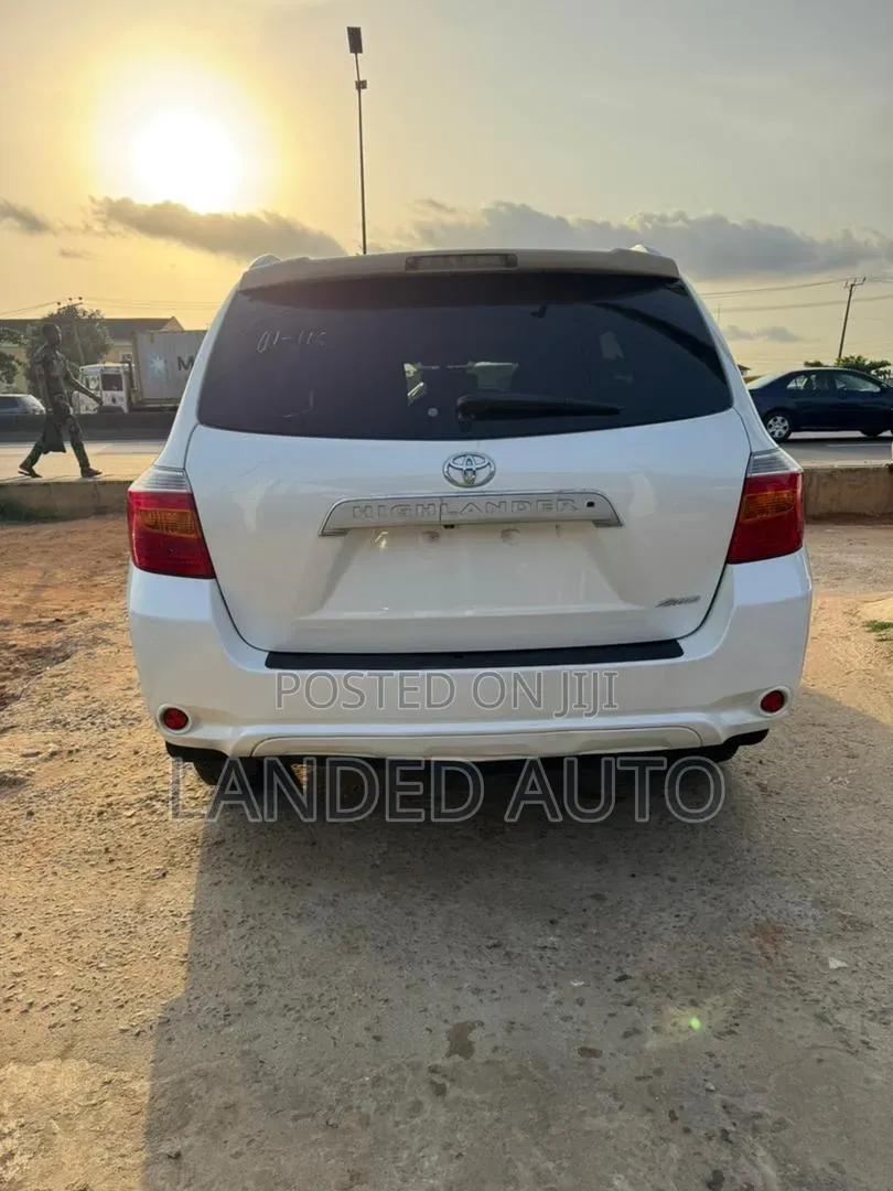 Toyota Highlander 2010 White