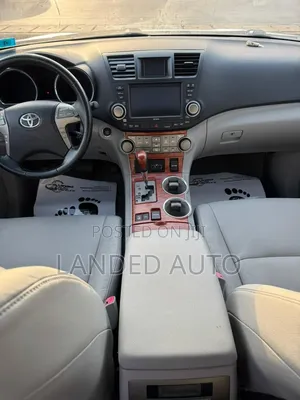Toyota Highlander 2010 White