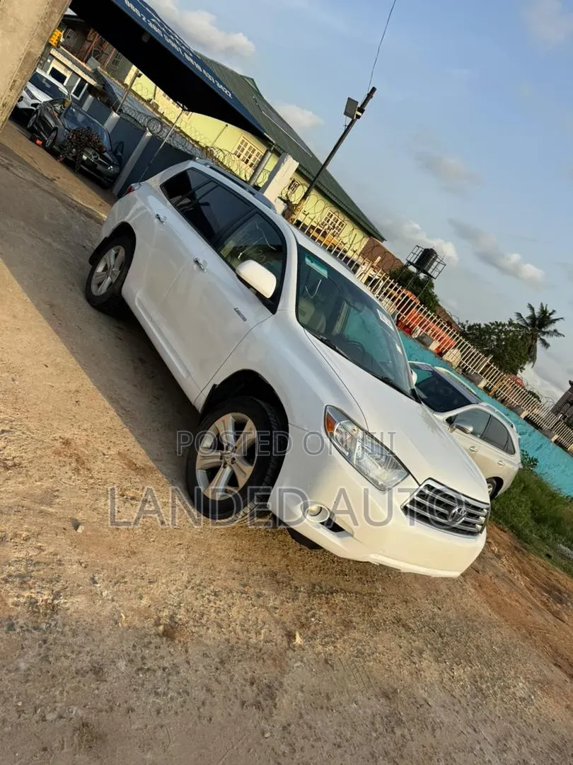 Toyota Highlander 2010 White