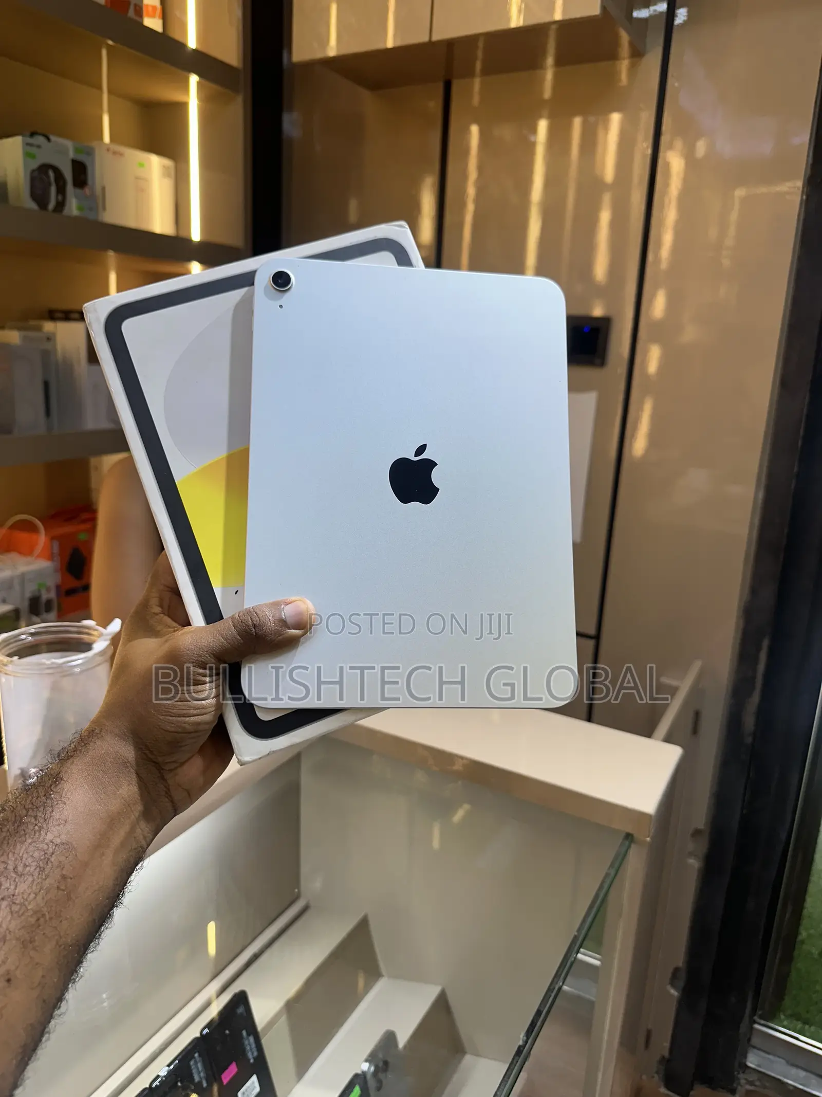 Apple iPad (2025) 128 GB Silver