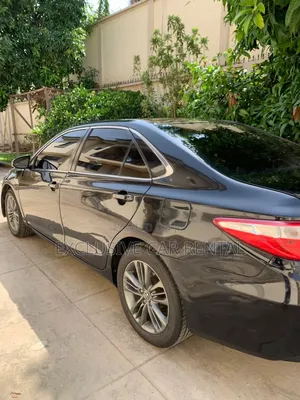 Toyota Camry 2016 Black