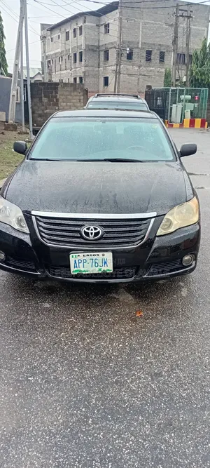 Toyota Avalon XL Sedan FWD ( 3.5L 6cyl 6A) 2008 Black