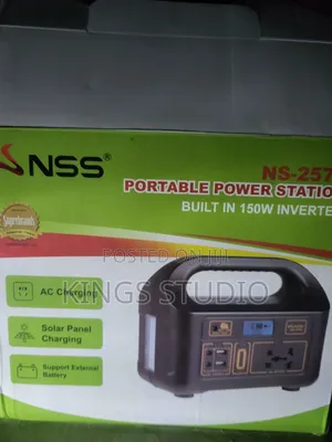 Solar Power Station With External Battery