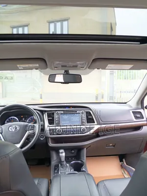 Toyota Highlander XLE V6 4x4 (3.5L 6cyl 6A) 2016 Burgundy